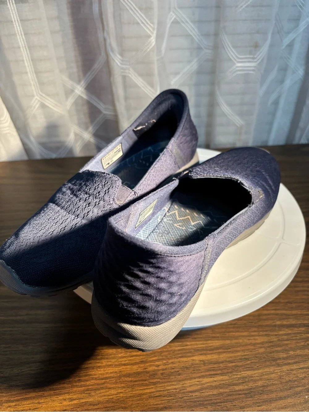 Skechers Navy Size 7 Slip-On Knit Walking Shoes